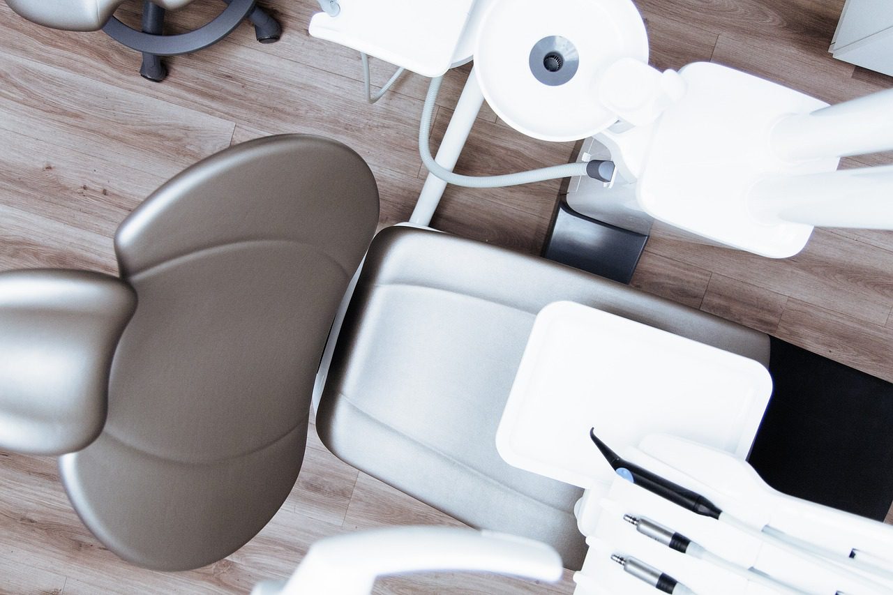 690734 - Corrales Dental - Haznoticia.com