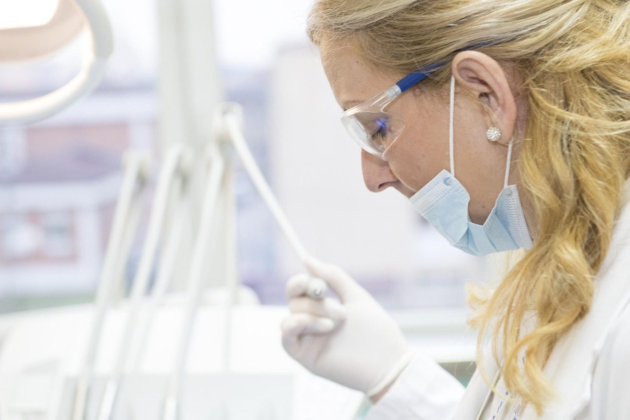 742825 - Clínica Dental Dr Escalante - Haznoticia.com